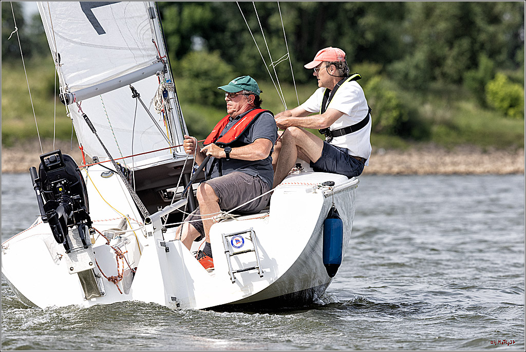 100 Jahre Rheinwoche 2022 - 2. Wettfahrt  Hitdorf - Duesseldorf, 03.06.2022,